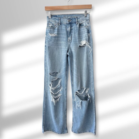 💙 American Eagle Distressed Boho Denim Loose-fitting Jeans | Size US 000 Short - Picture 1 of 8